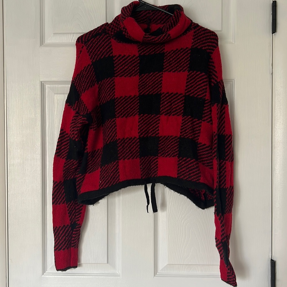 Plaid turtle neck sweater